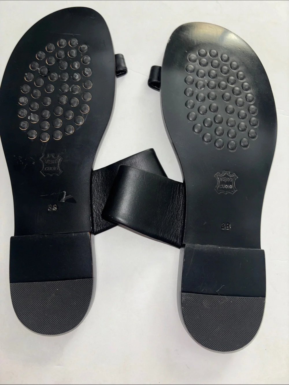 DANAR KEOS BLACK LEATHER SANDALS SLIDES ARE SIZE UK 38 US 8 EXCELLENT CONDITION